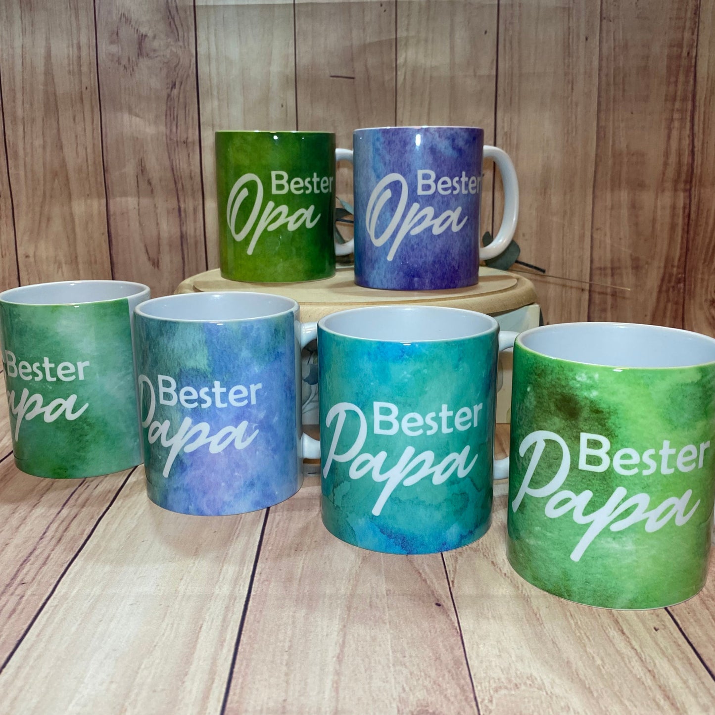 Bunte Tassen für die besten Mamas, Papas, Omas und Opas