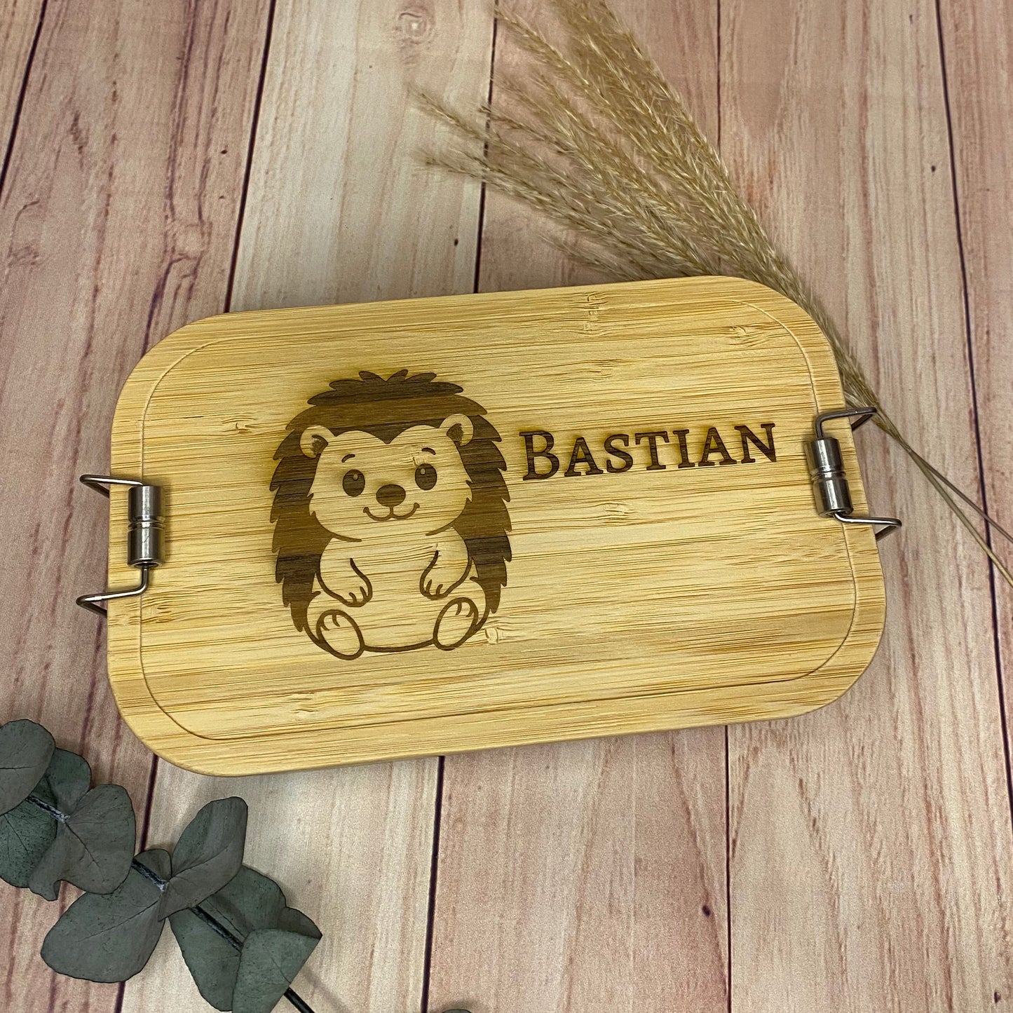 Lunchbox aus Edelstahl mit Bambusdeckel