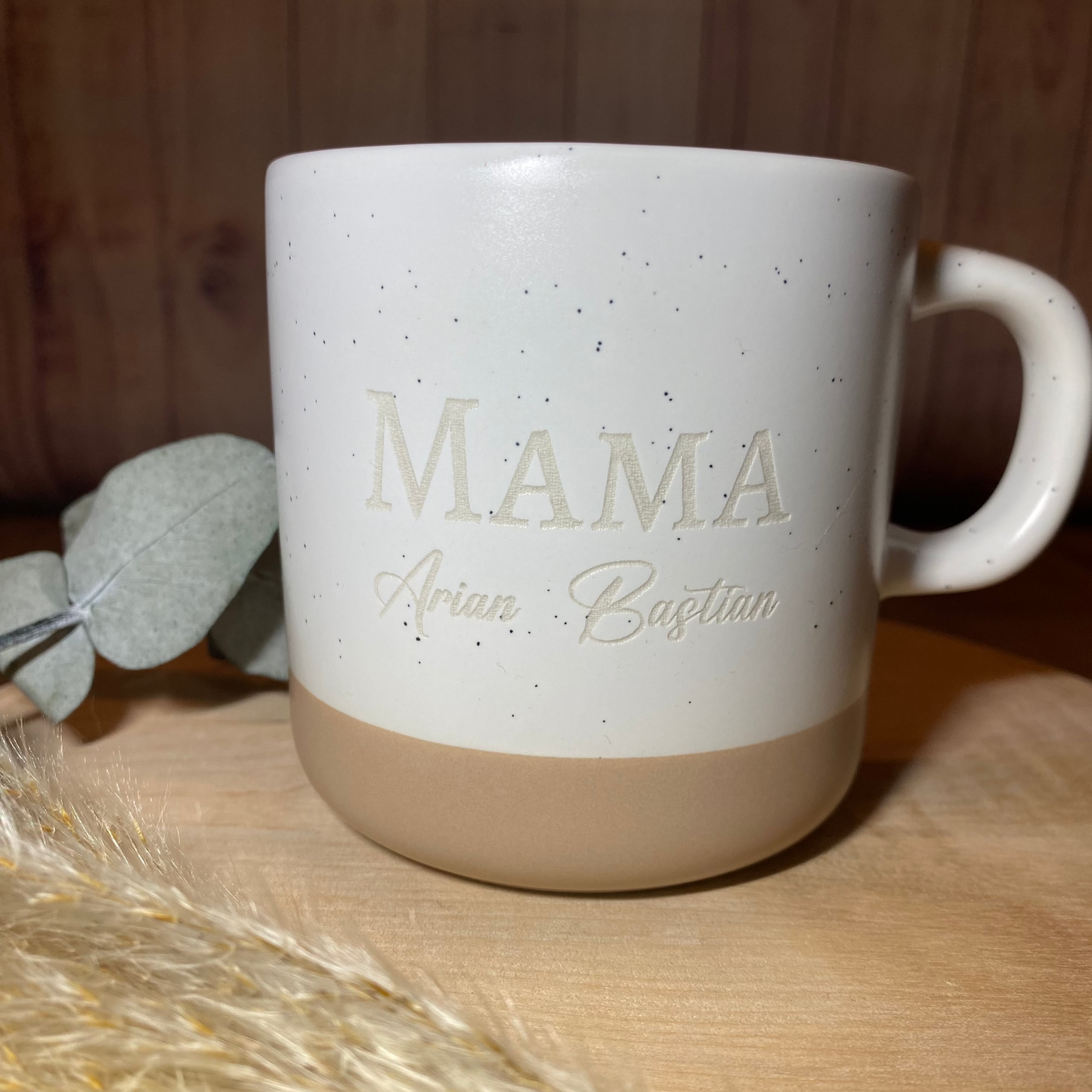 Keramiktasse mit Gravur für Mama