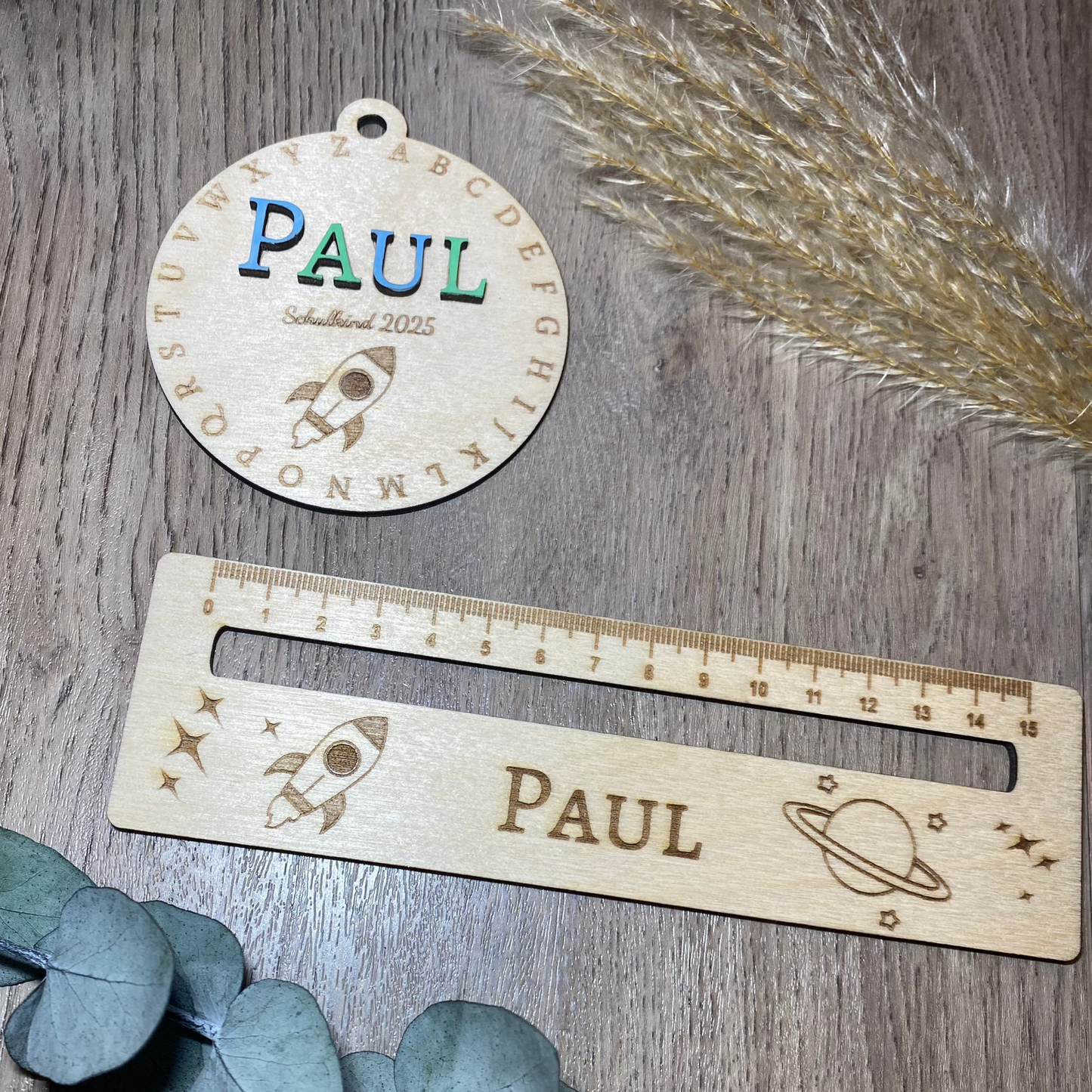 Set mit Lineal und Anhänger für die Schultüte - Weltall Motiv