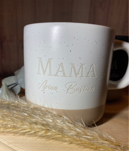 Keramiktasse mit Gravur