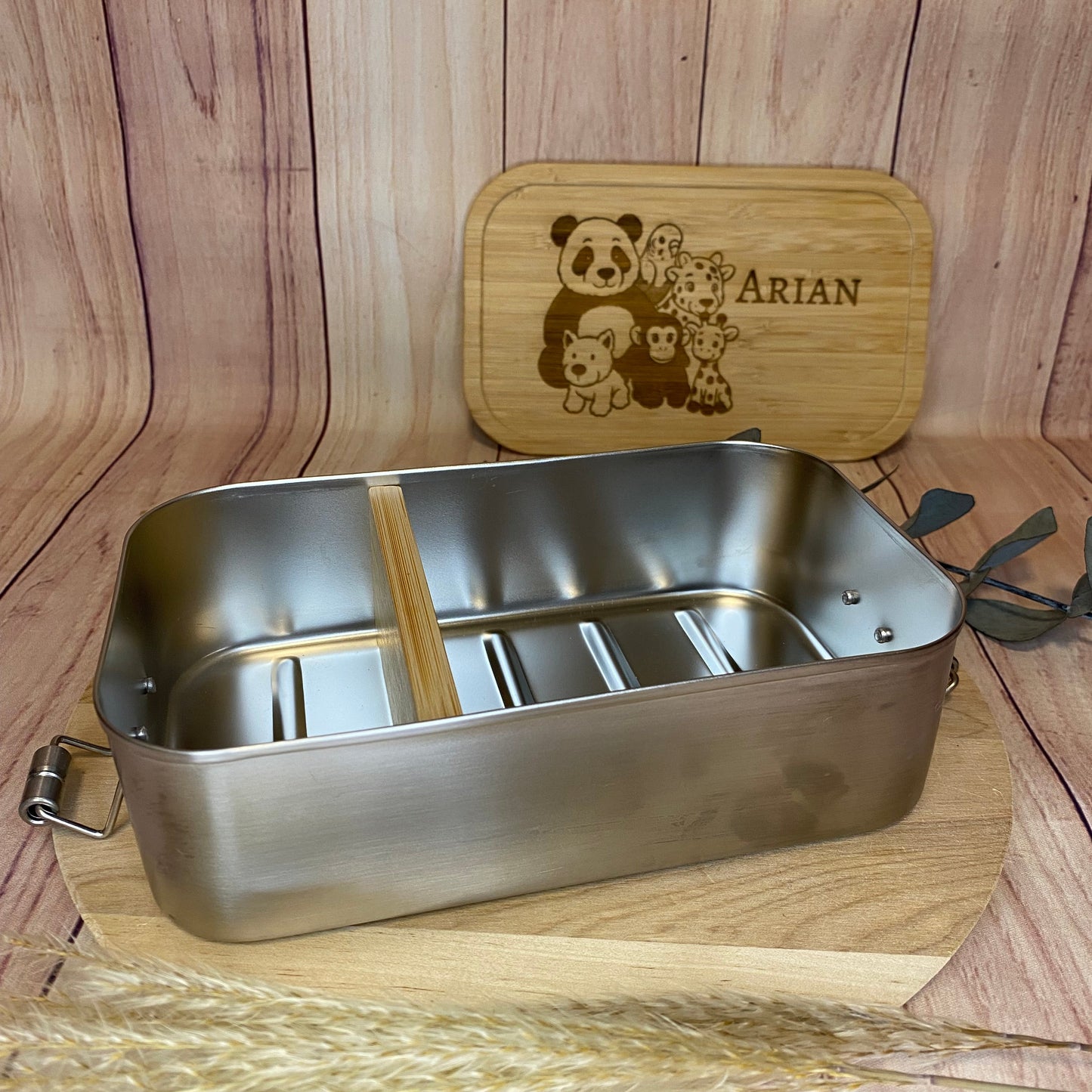 Lunchbox aus Edelstahl mit Bambusdeckel