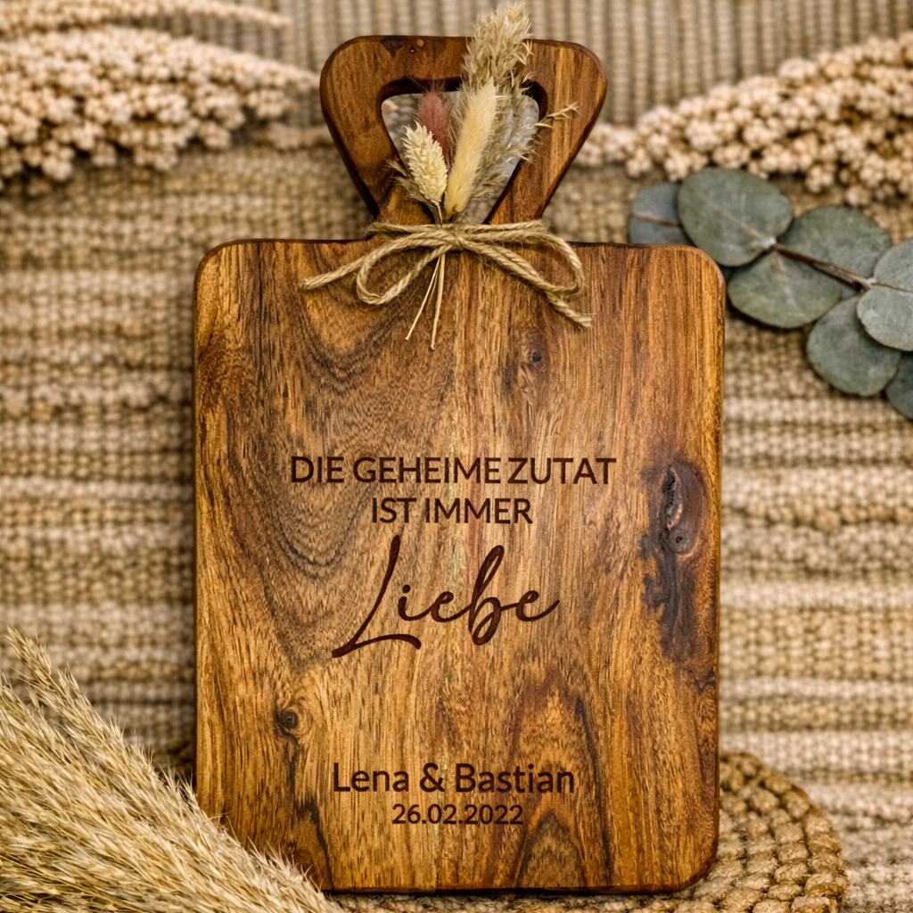 Holzschneidebrett personalisiert