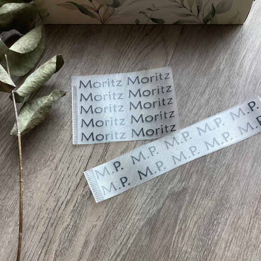 Personalisierte Bügeletiketten für Kinderkleidung